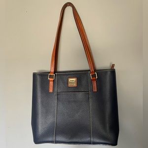 Dooney & Bourke Purse